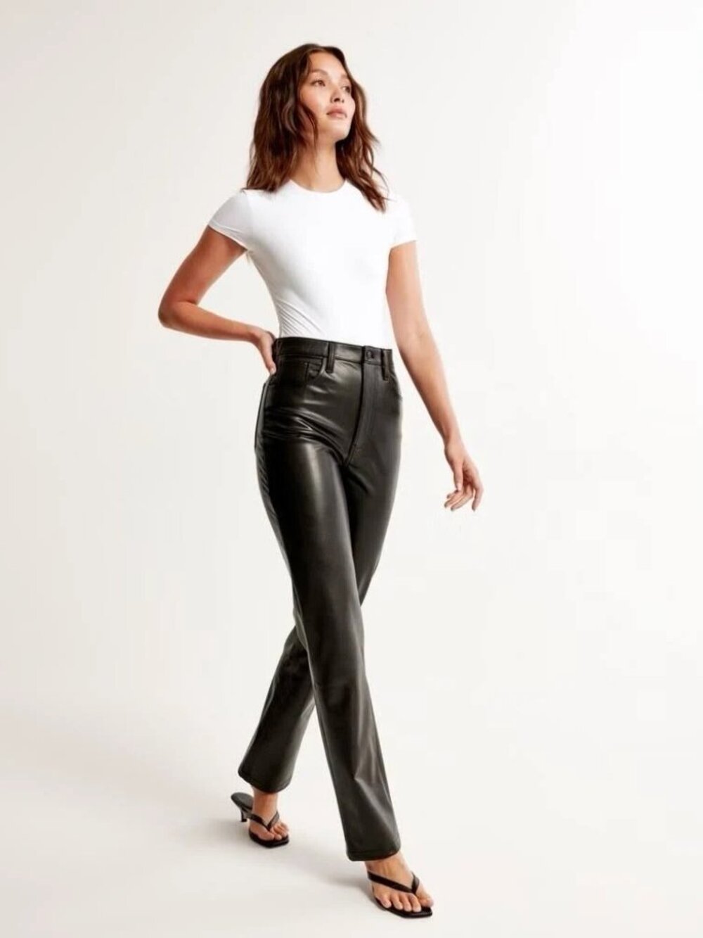 Abercrombie Vegan Leather Curve Love Ankle Straight Pant, Black, 25/0s